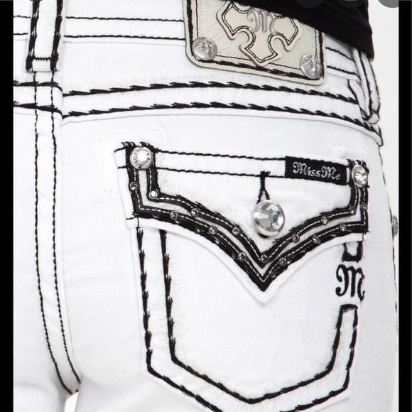 🎉HP X 2 RARE DISTRESSED BLACK MISS ME JEANS - Picture 6 of 7